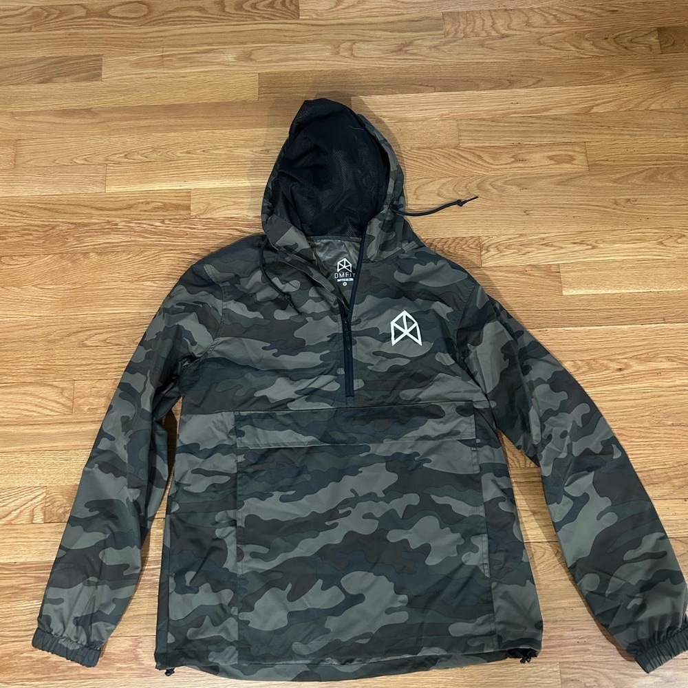 Men's Camo windbreaker rain jacket gym Bradley Martin